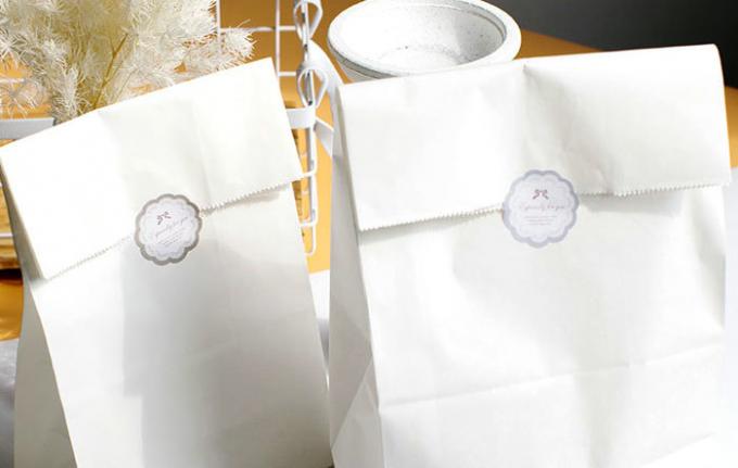 FSC bestätigte 40gsm zu 135gsm blich weiße Kraftpapier-Spulen mit Nahrungsmittelgradtaschen