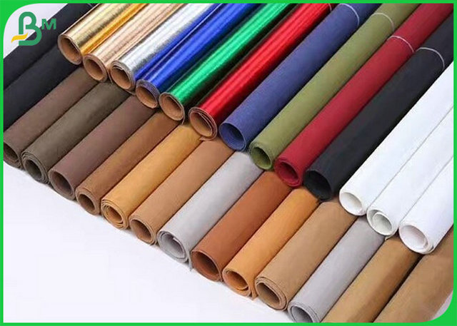 Unterschiedliche waschbare Kraftpapier Gewebe-Rolle der Farbe0.55mm für die Herstellung von Handtaschen