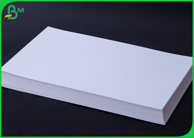 Jungfrau-Massen-weiße Farbeunbeschichtetes Woodfree-Papier mit 60g 70g 80g