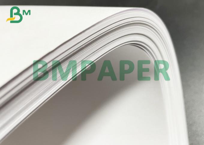 75g zwei versieht weißes Bondpapier Ucoated für verschiedene Lehrbücher mit Seiten