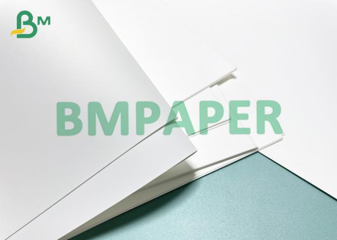 Weiße recyclebare weiche synthetische Papierrolle benutzt für Bucheinband