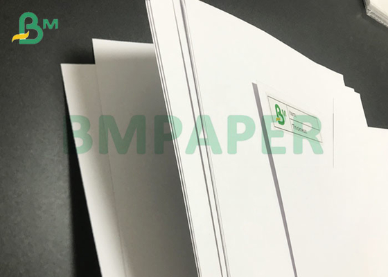 Undurchsichtige hohe Weiße 60# 80# simsen Offset-Woodfree-Papier für den Druck des Materials