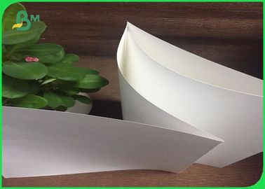weißes Kraftpapier-riesige Rolle 100g 120g für Nahrungsmittel-Geschenk bauscht sich,/Einkaufen