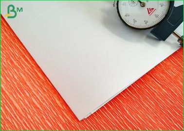 Doppelseitiges Papierblatt des Jungfrau-Holzschliff-Offsetdruck-Papier-80gsm für Schulbuch-Drucken