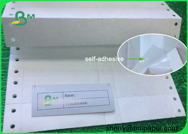 Matrix Stoff Ticket Etiketten Papier Stanz Loch auf der Rückseite mit Band verstärkt