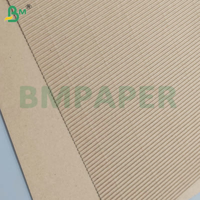 Braun geflutete Papierplatten Dauerhafte und effektive Verpackungsoption