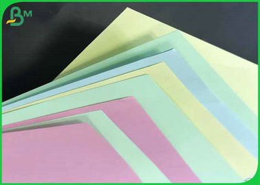 70*100cm 70gsm 80gsm unbeschichtetes Woodfree Farbpapier für Offsetdruck