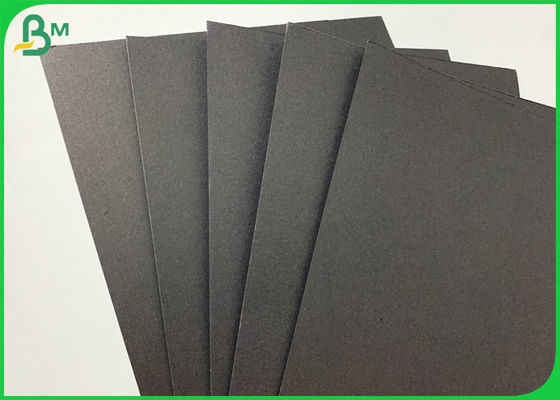 Schwarzes färbte Cardstock starkes Papier 80g 120g für die Taschen-Herstellung