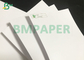 Super weiße unbeschichtete Woodfree Papier-Rolle 160gsm 200gsm für Offsetdruck