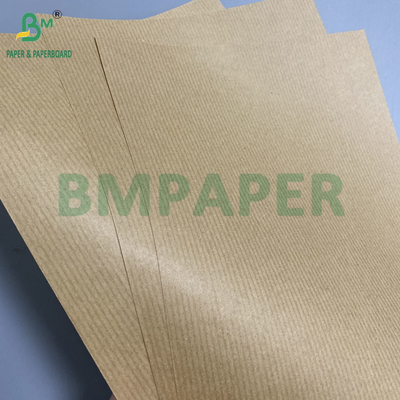 80gm Braun gestreiftes Kraftpapier Geschenkverpackung Einseitiger Glanz Ausgezeichnete Festigkeit