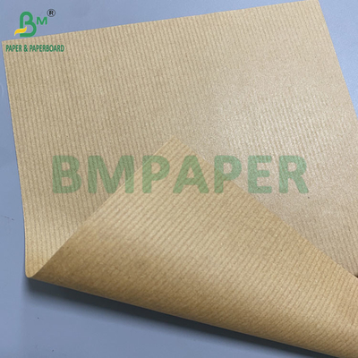 80gm Braun gestreiftes Kraftpapier Geschenkverpackung Einseitiger Glanz Ausgezeichnete Festigkeit