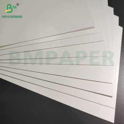 Weiße Blasenverpackungspapierkarte 275gm einseitig beschichtete Pappe
