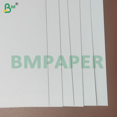 0.4-0.7 mm Dicke Feuchtigkeitsabsorbierende Papierblätter mit flacher Oberfläche