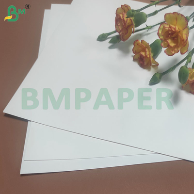 60/120 gsm Holzzzellstoff Druckfähige Strohpapierrollen mit hoher Steifigkeit