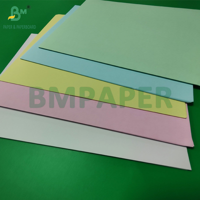 55 gm 60 gm Kohlenstofffreie Kopie NCR Papier Rollen für Rechnung Rechnung 19 Zoll Schwarz Bild