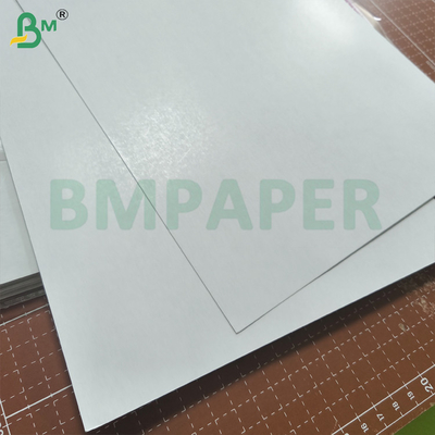Black Core Cardstock 310 Gsm Doppelseitige glänzende Oberflächen-Spielkarte