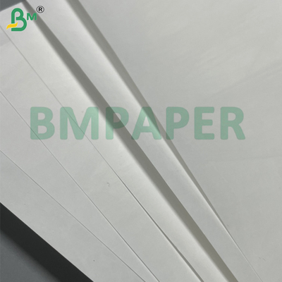 0,135 mm 0,14 mm Hohe Siegelnahtfestigkeit Hohe Zugfestigkeit 1073B 1059B Stoff Medizinische - Qualität Vliesstoff Dupont Papier für Sterilisationsbeutel