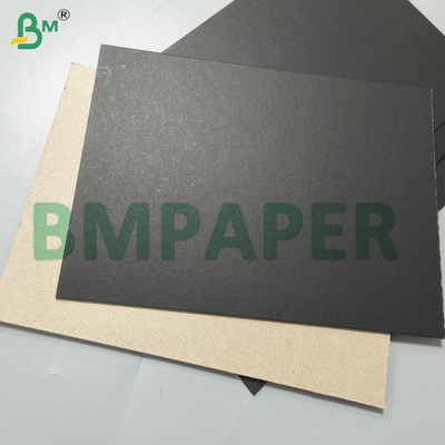 100% recycelter grauer Karton, einseitig schwarz beschichtet, Vollpappe