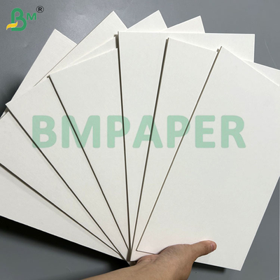 1,5 mm 2 mm Reiner Zellstoff-Grafikkarton für Supermarkt-Display-Tafeln 1220 x 2440 mm