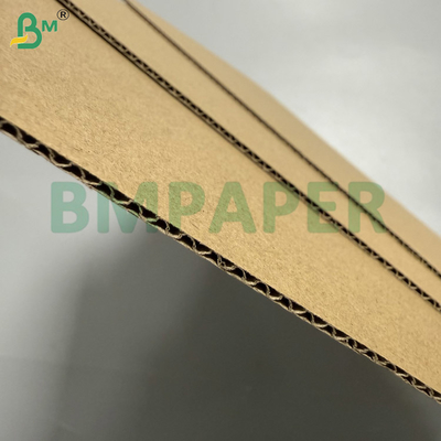 Dreischichtiges Braun-E-Flute-Gewellplatten zur Herstellung von Verpackungskartons, unbeschichtet 140/100/140 gm