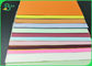 Helle farbige malende Papierkarte und Bretter 180/300gsm