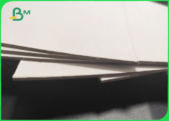 Ein weißes lamelliertes starkes Seitenpapier Cardstock 1000gsm Grey Back