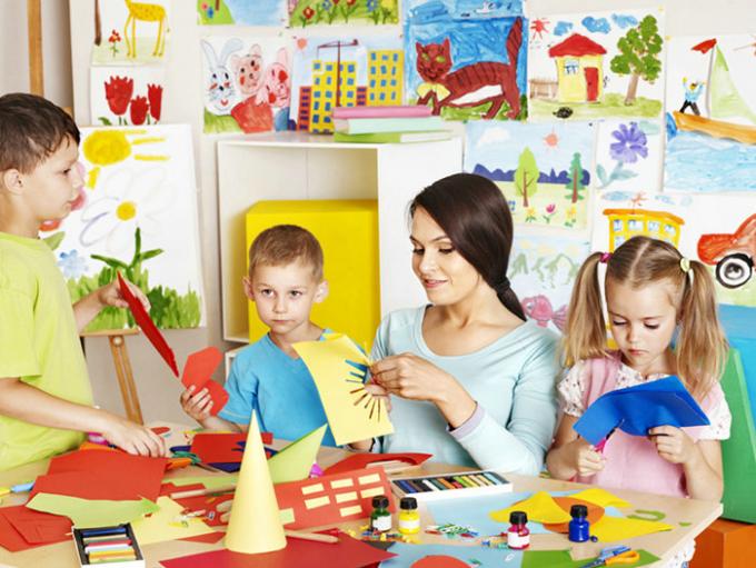 Großes Format färbte Origami-Pappe 180gsm gelbe/blaue Hanfpapier-Blätter Großes Format färbte Origami-Pappe 180gsm gelbe/blaue Hanfpapier-Blätter