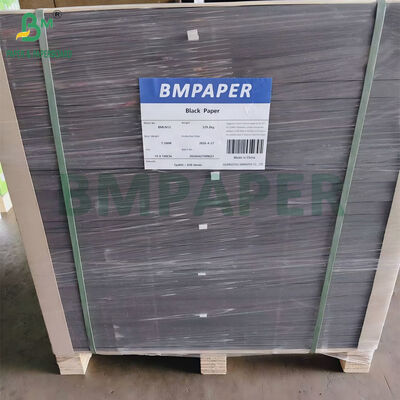 300 gm 350 gm unbeschichtetes, massives schwarzes Papier für die Verpackung 70 x 100 cm