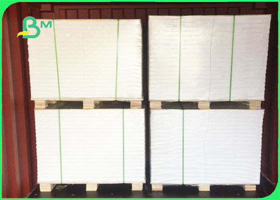 Weiße Nahrungsmittelgrad-Papier-Rolle 50 - Packpapier der Nahrung60gsm im stützbaren Material