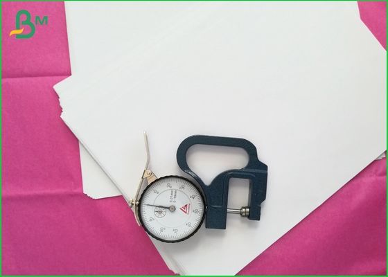 92%-94% Druckpapier Whitness Woodfree, weißer Normalpapier-Offsetdruck