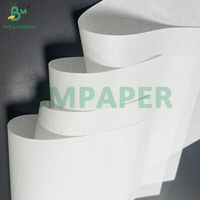 40GSM weißes unbeschichtetes Papier auf Rollen 840MM für Verpackung von Schuhen und Textilien