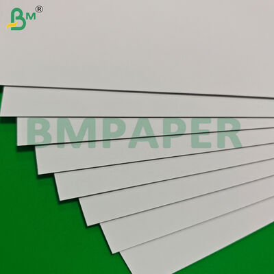 300 gm hohe Steifigkeit Holzfreie Papierblätter für Offsetdruck