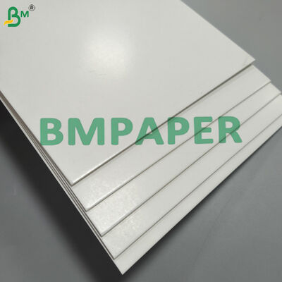 Massiver weißer Karton Montado Blanco 1,8 mm, 2,0 mm, doppelseitig