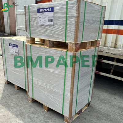 310g Schwarzer Kern Kartonstock Premium Opaque Dicke Papier C2S Glanzstarke Kartenstock für TCG-Karte