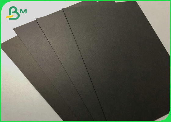 Feuchtigkeitsdicht 350gm Schwarzes Pappe Wiederverwertbare Kleidung Tags Material
