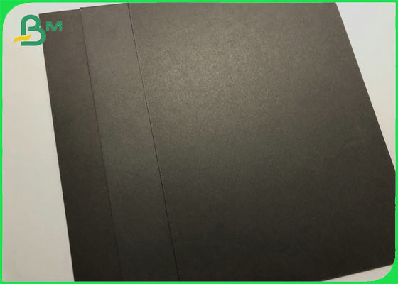 Feuchtigkeitsdicht 350gm Schwarzes Pappe Wiederverwertbare Kleidung Tags Material