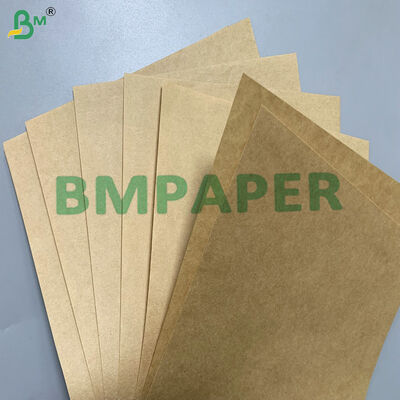 Großformatige braune Kraftpapierrolle mit 30–60 g/m² für die Herstellung von Kleidungsmustern und Markierungen