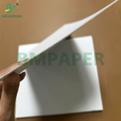 330 Gramm Weiß E-Welle Wellpappe doppelwandig für Parfümbox 70 x 100cm